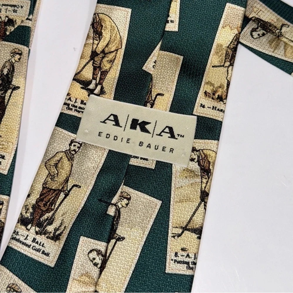Men's Tie Green Golf Legends Ball Balfour Hilton Taylor AKA Eddie Bauer- silk